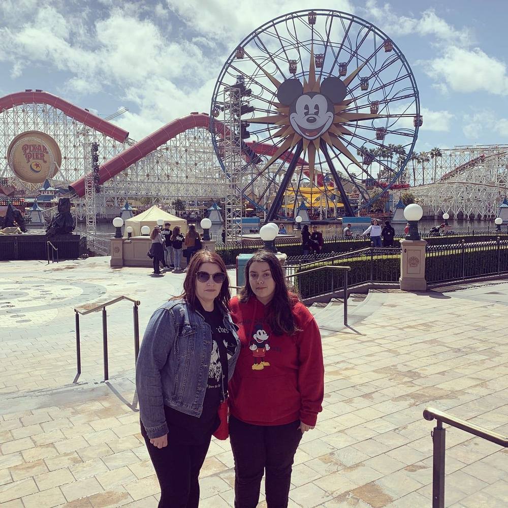 Meet your Posher, Lori